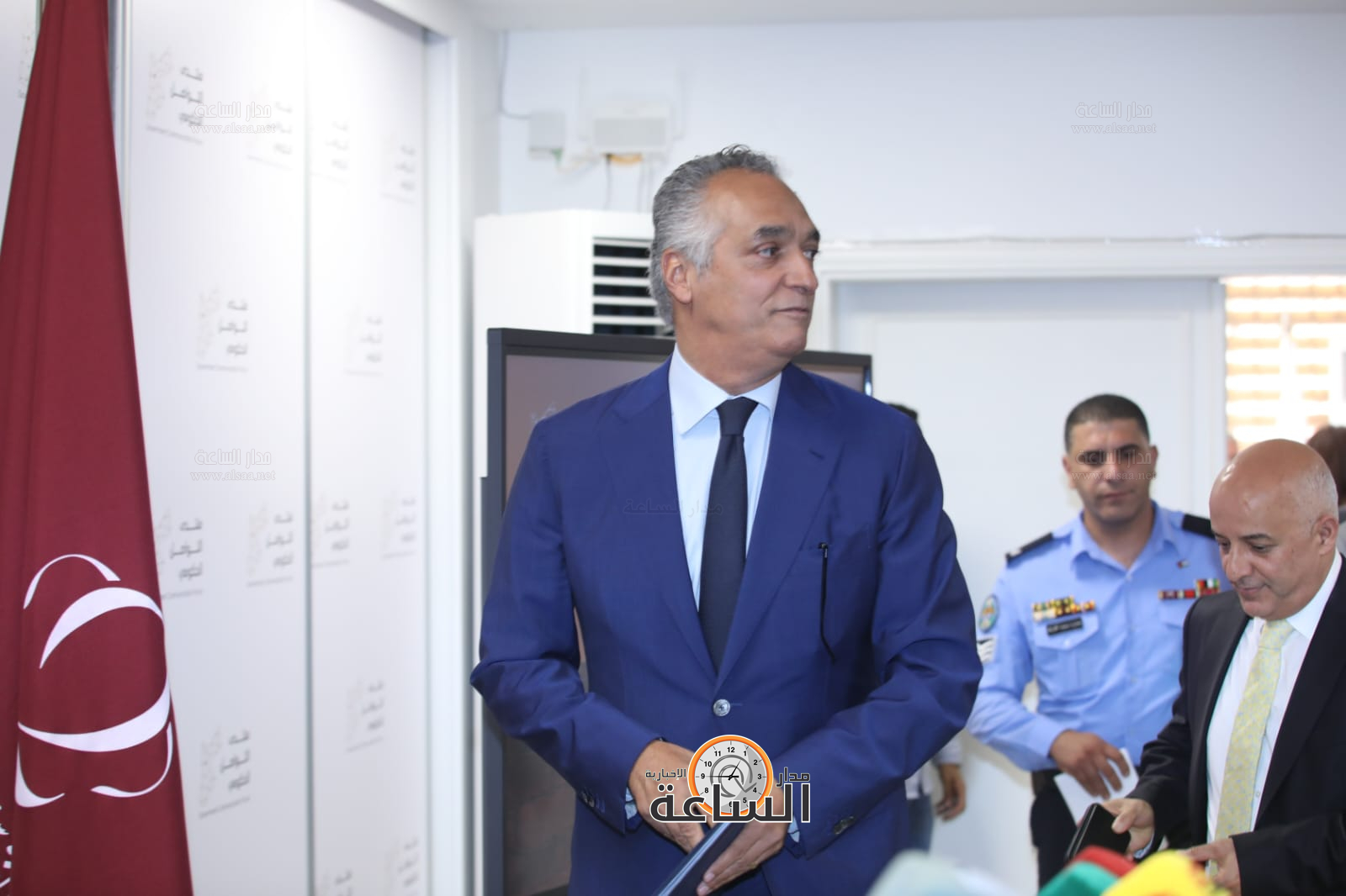 Madar Al-Saa Images 0.10861353123956485