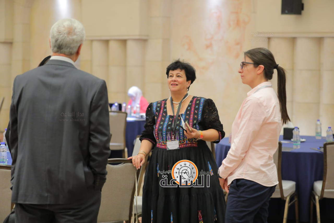 Madar Al-Saa Images 0.049800211418043805