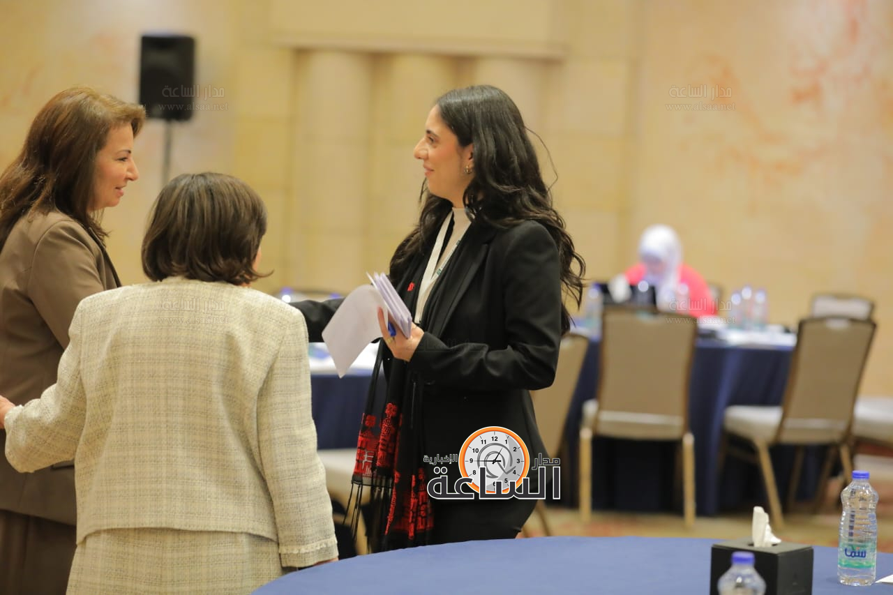 Madar Al-Saa Images 0.14164340318011148