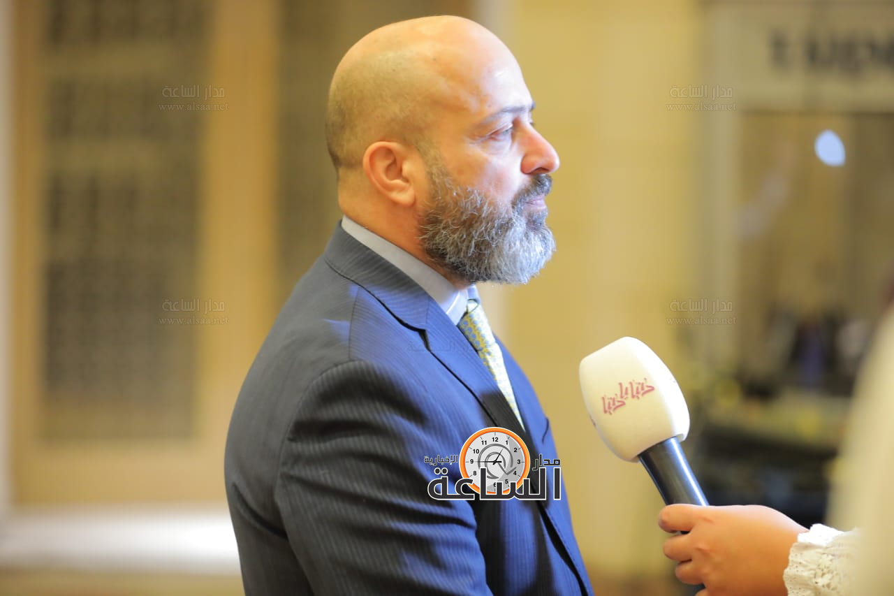 Madar Al-Saa Images 0.8870357777530329