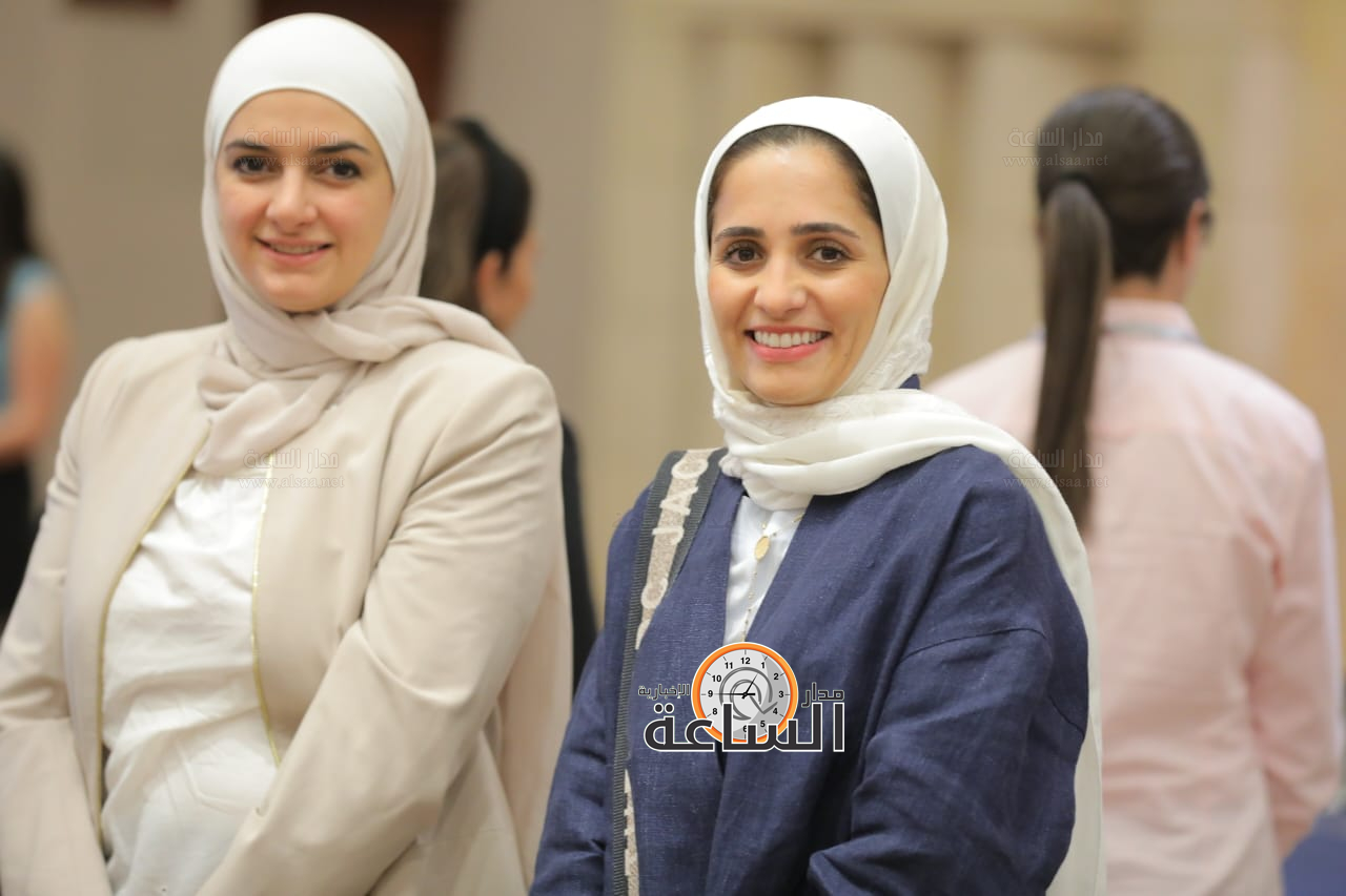 Madar Al-Saa Images 0.38603656656110075