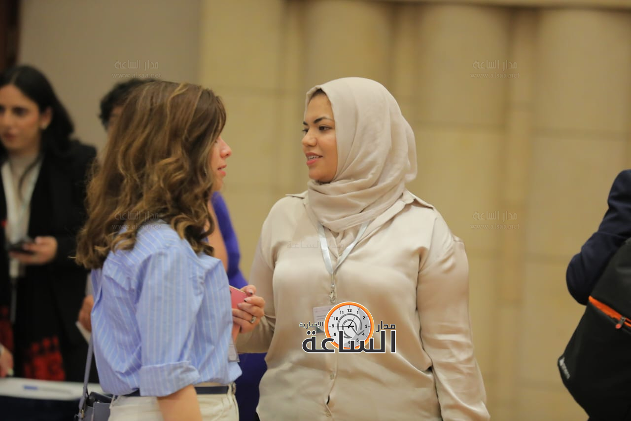 Madar Al-Saa Images 0.7936115057666944