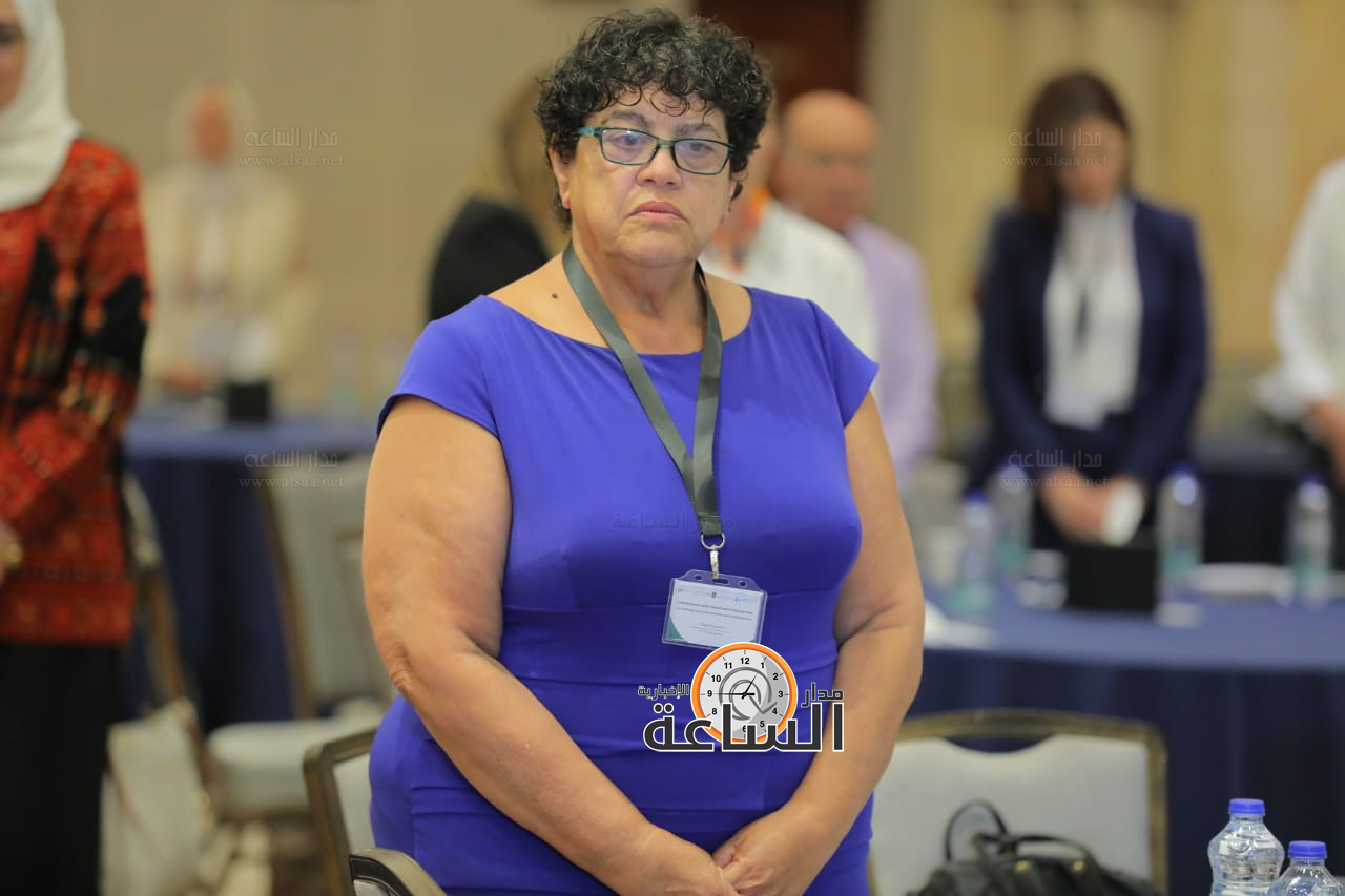 Madar Al-Saa Images 0.41738519965253285