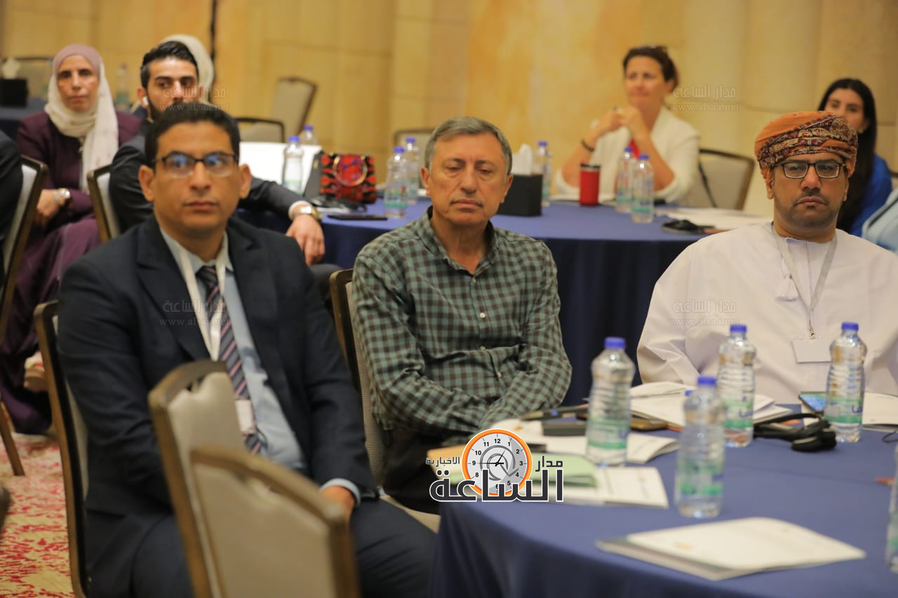 Madar Al-Saa Images 0.9459328953860506