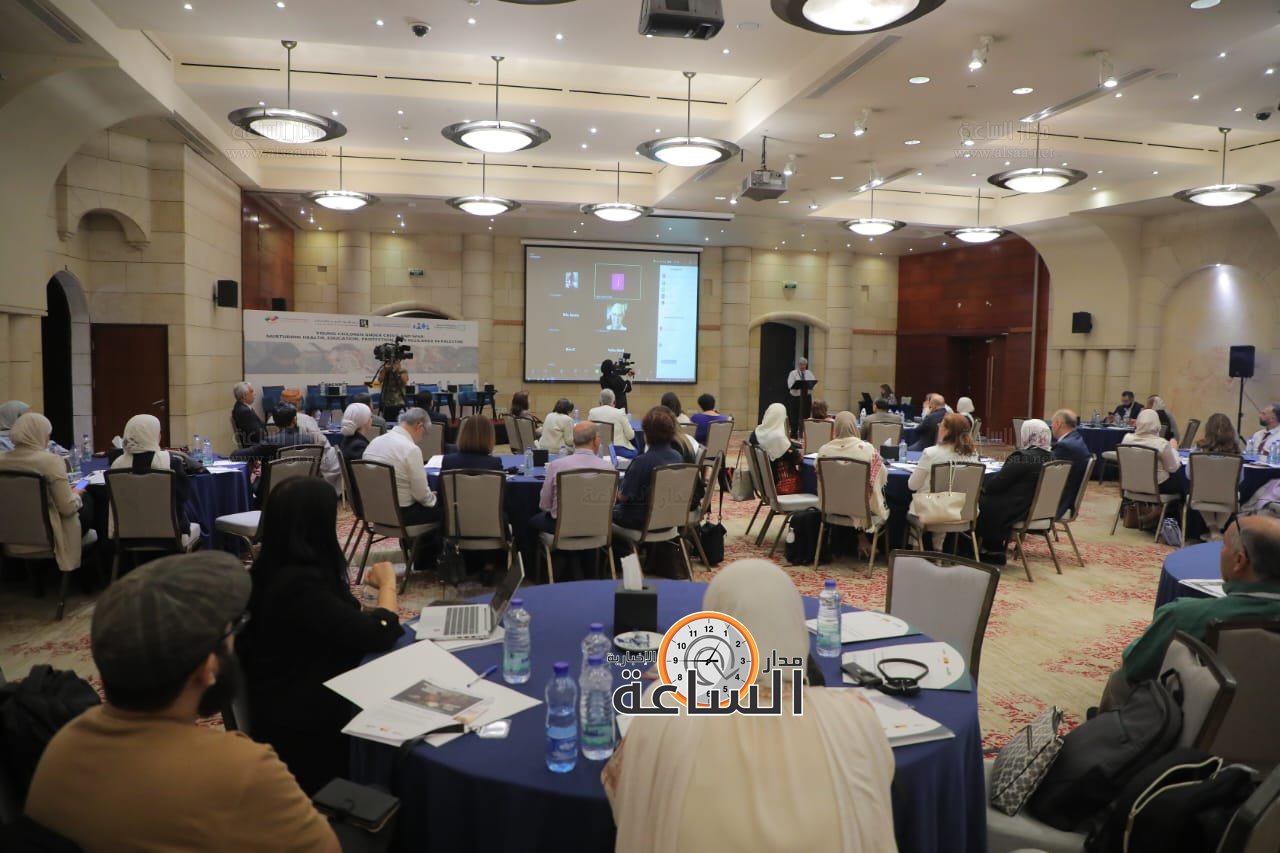 Madar Al-Saa Images 0.15763440614340274