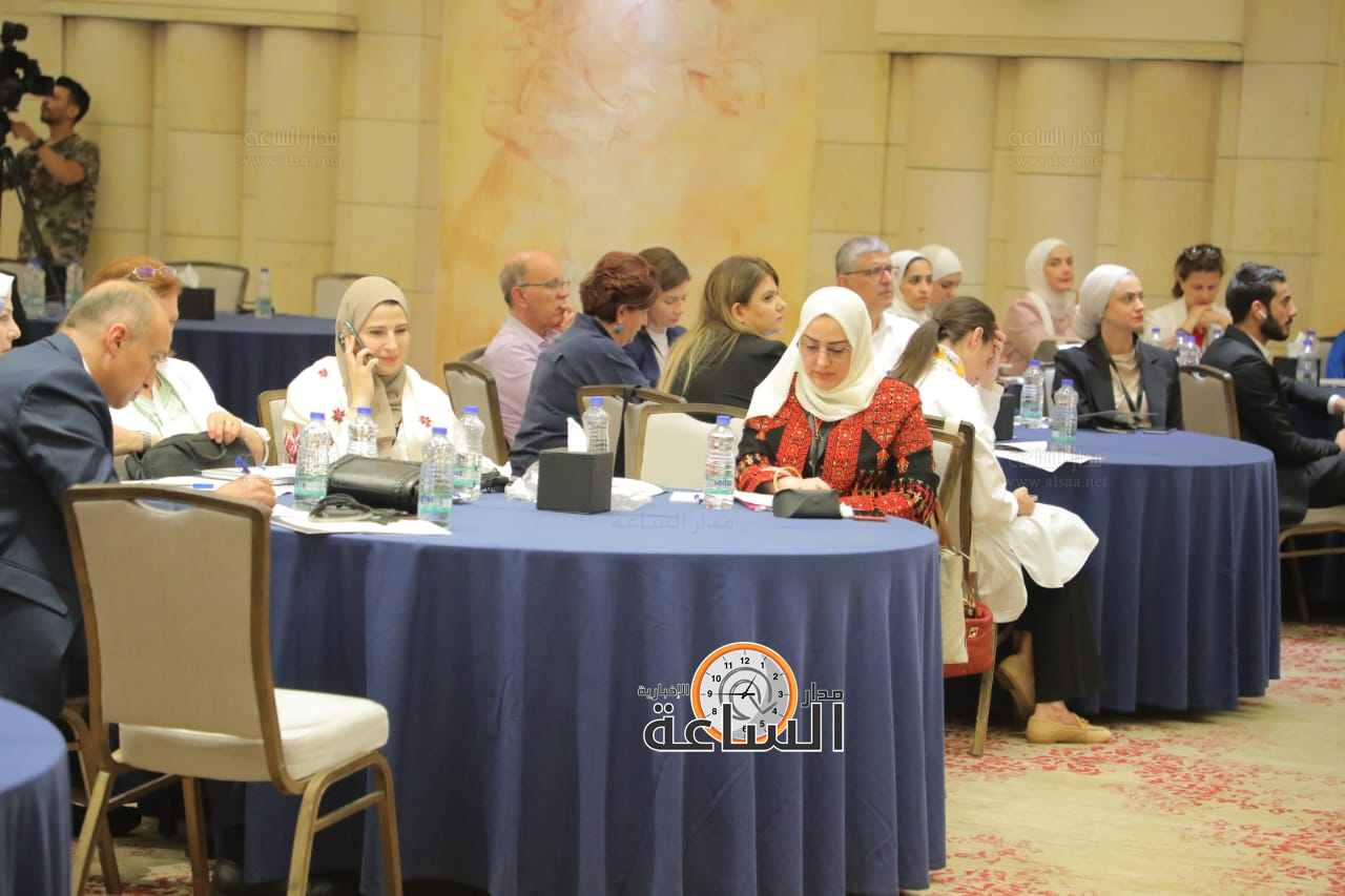 Madar Al-Saa Images 0.8136762401495576