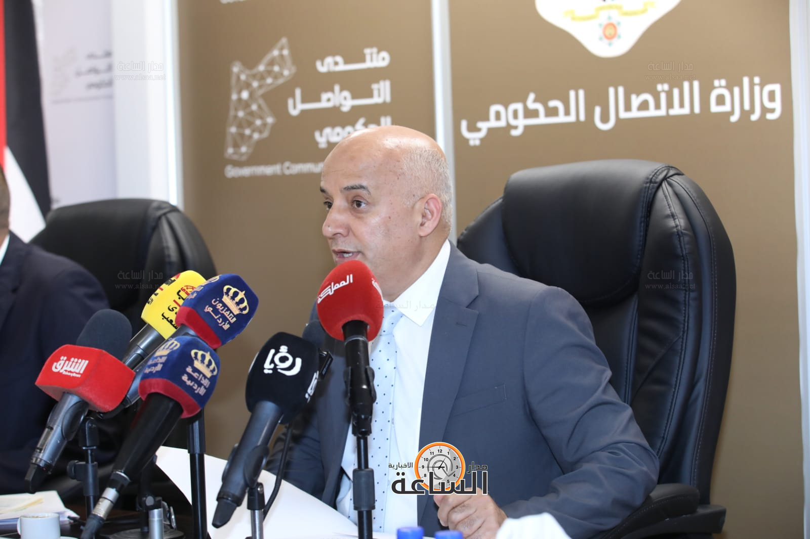 Madar Al-Saa Images 0.6417650181369654