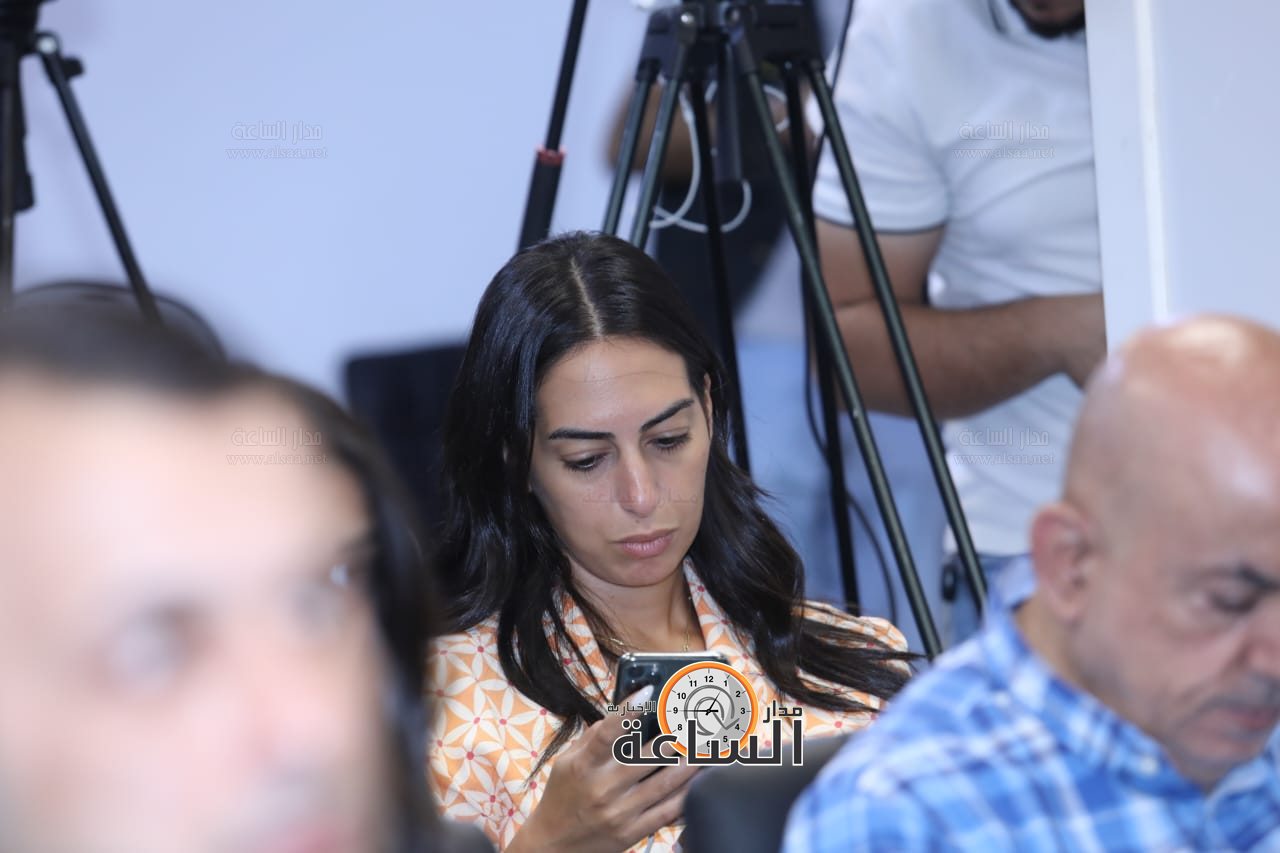 Madar Al-Saa Images 0.2056664681123046