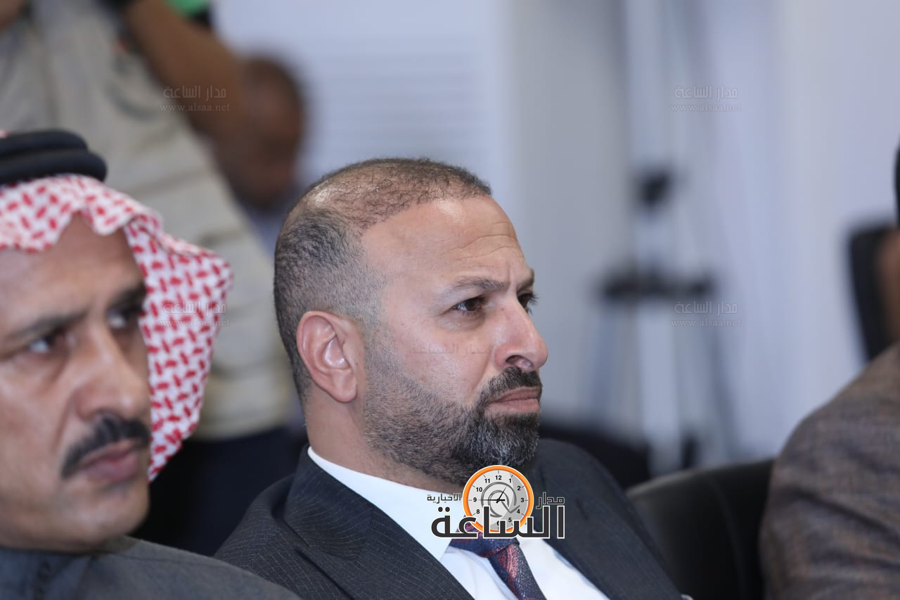 Madar Al-Saa Images 0.4237188159119727