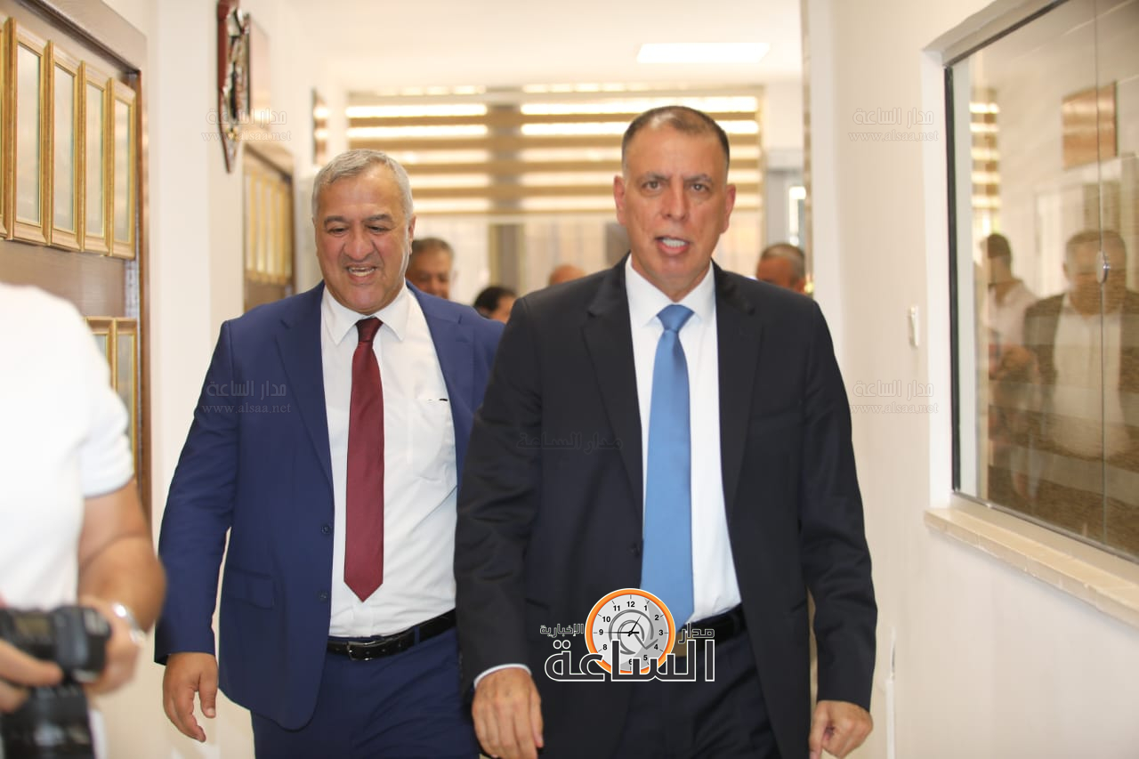 Madar Al-Saa Images 0.6526570147525494