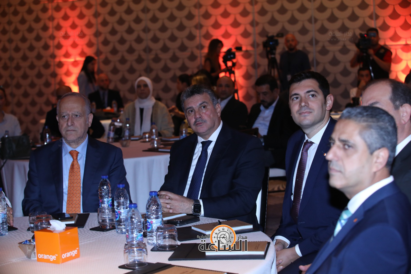 Madar Al-Saa Images 0.16073039795980137