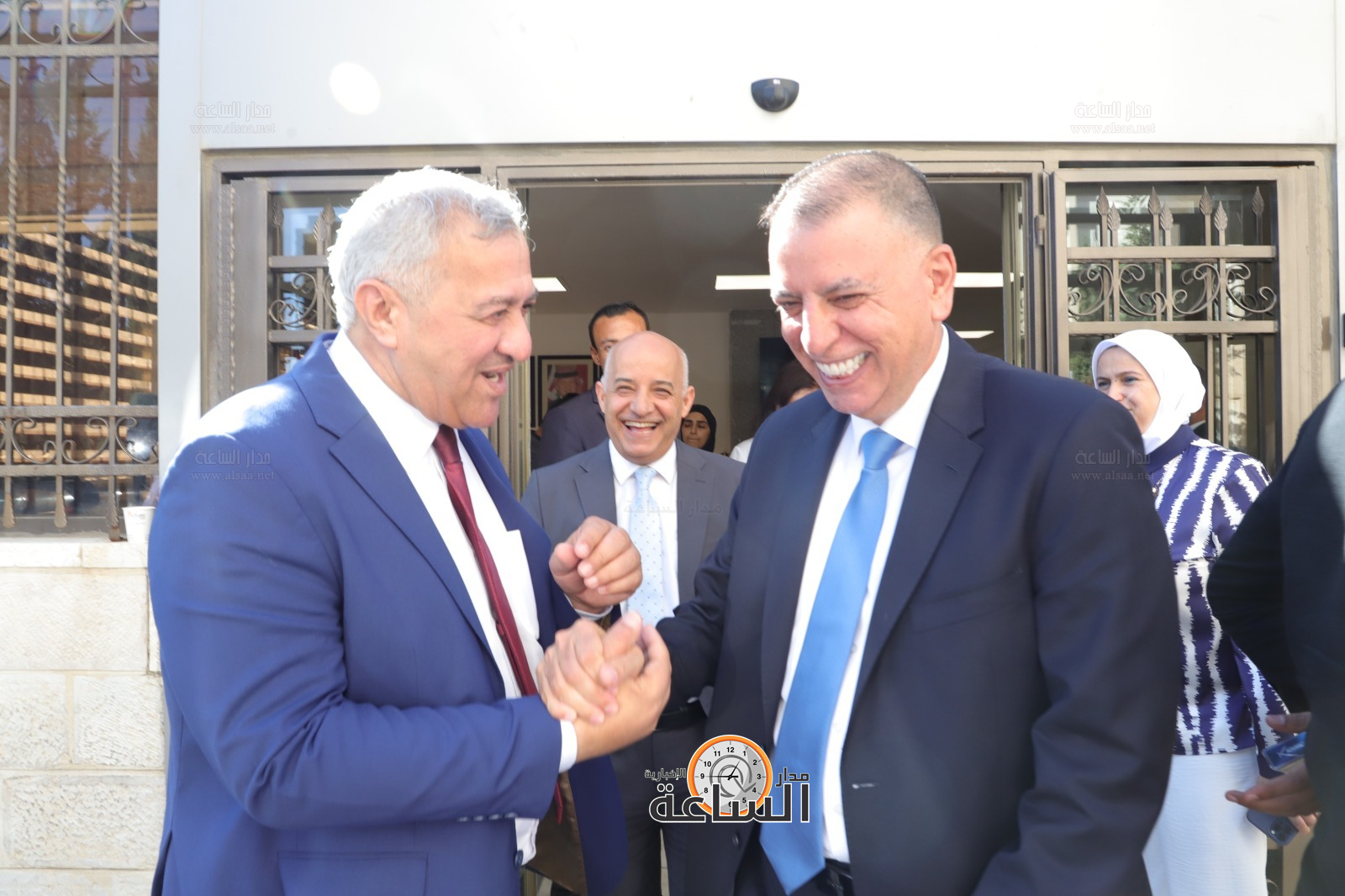 Madar Al-Saa Images 0.9453566268464288