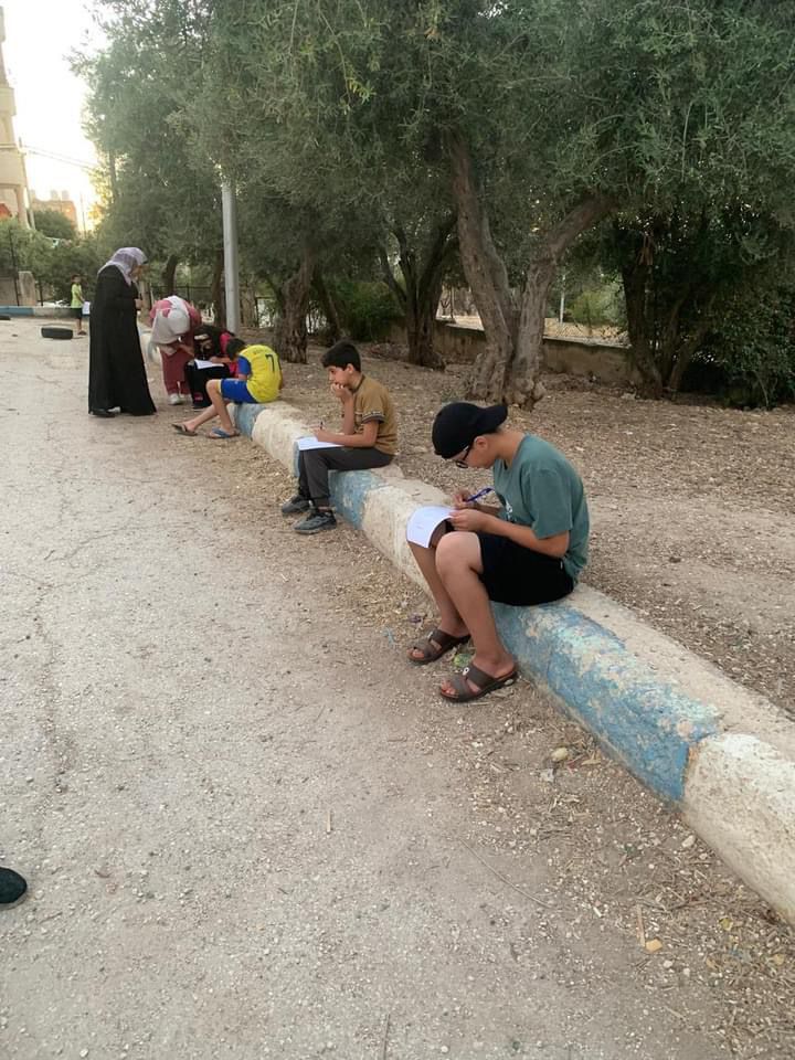 Madar Al-Saa Images 0.4858263017820741