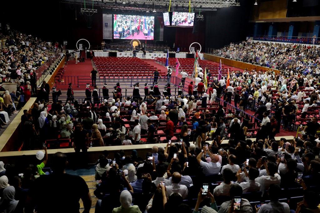 Madar Al-Saa Images 0.8051956499523762