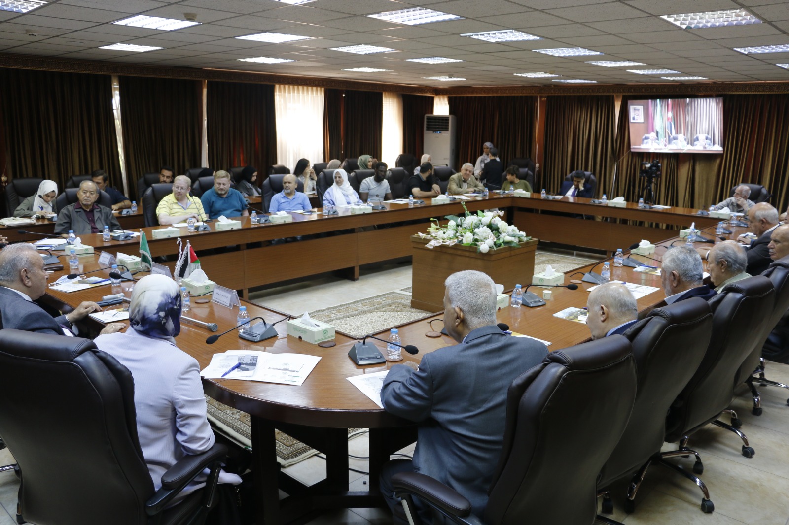 Madar Al-Saa Images 0.09323483808530786