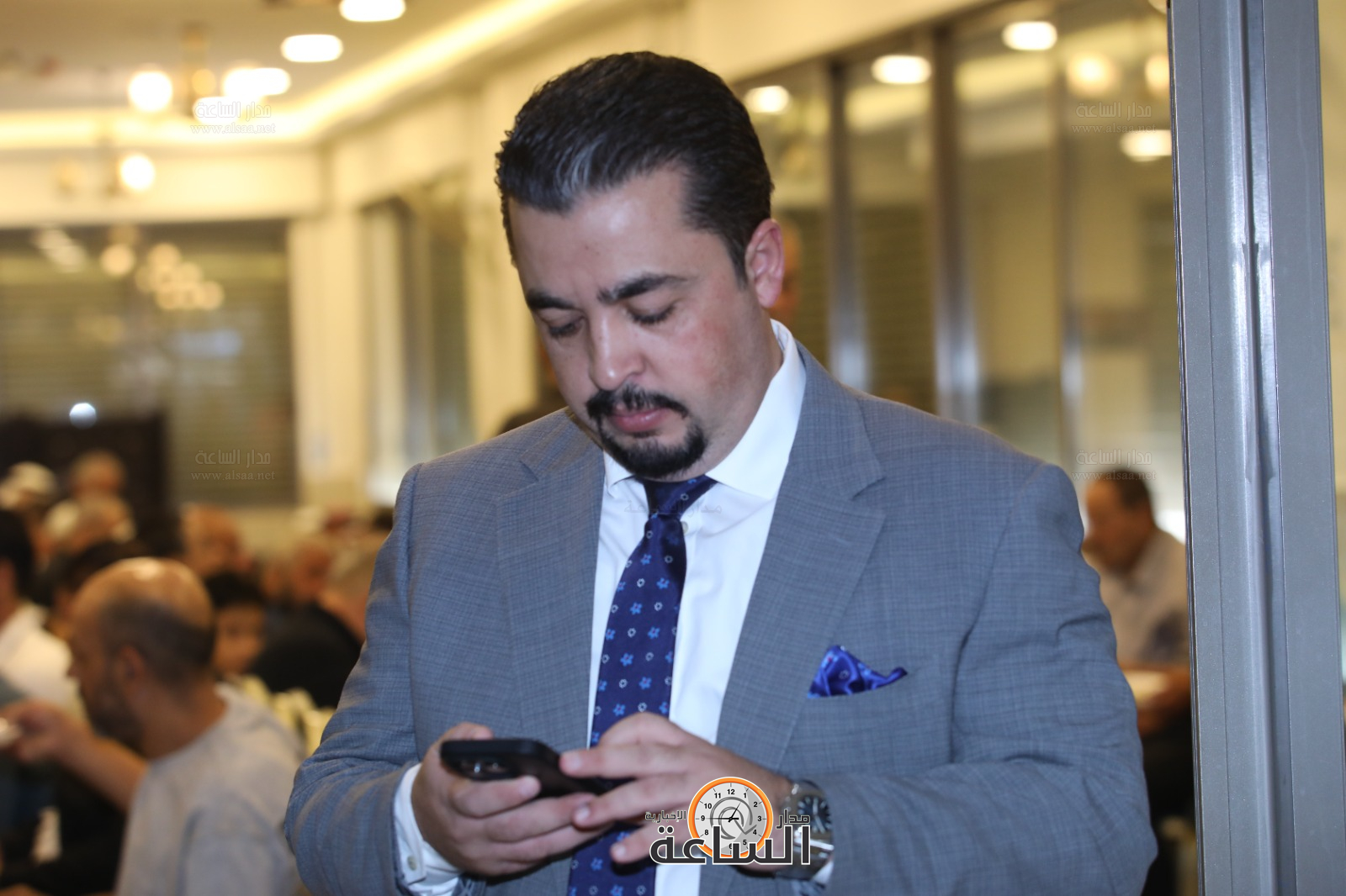 

اندريه عزوني الحواري

