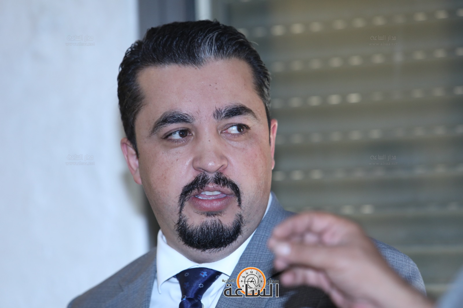 اندريه عزوني الحواري