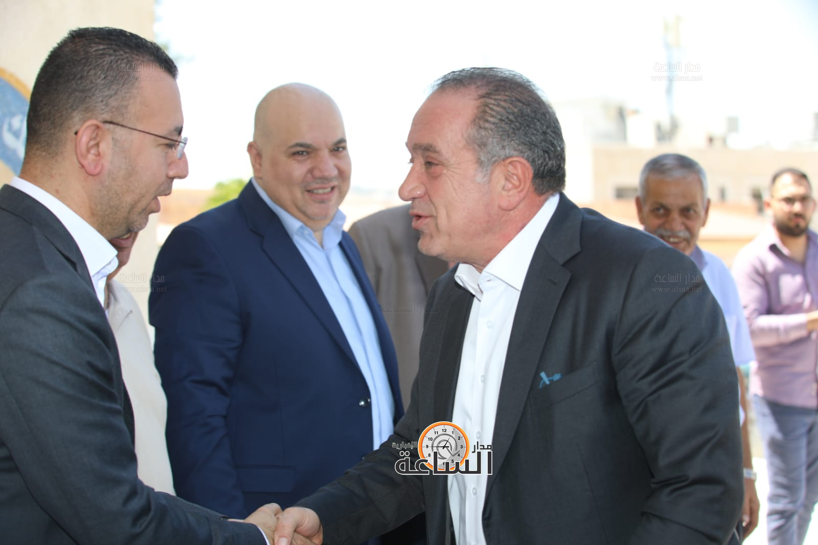 Madar Al-Saa Images 0.42321306687504623