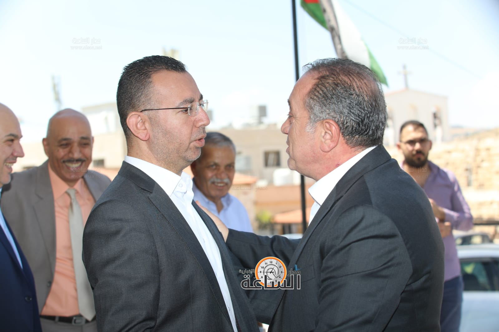 Madar Al-Saa Images 0.33218594791413847