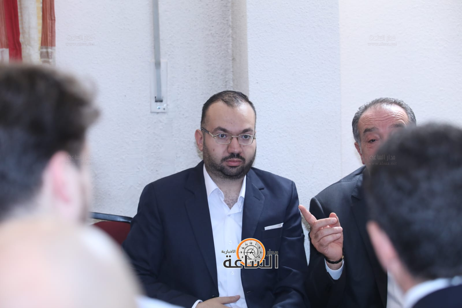 Madar Al-Saa Images 0.011814092192141912