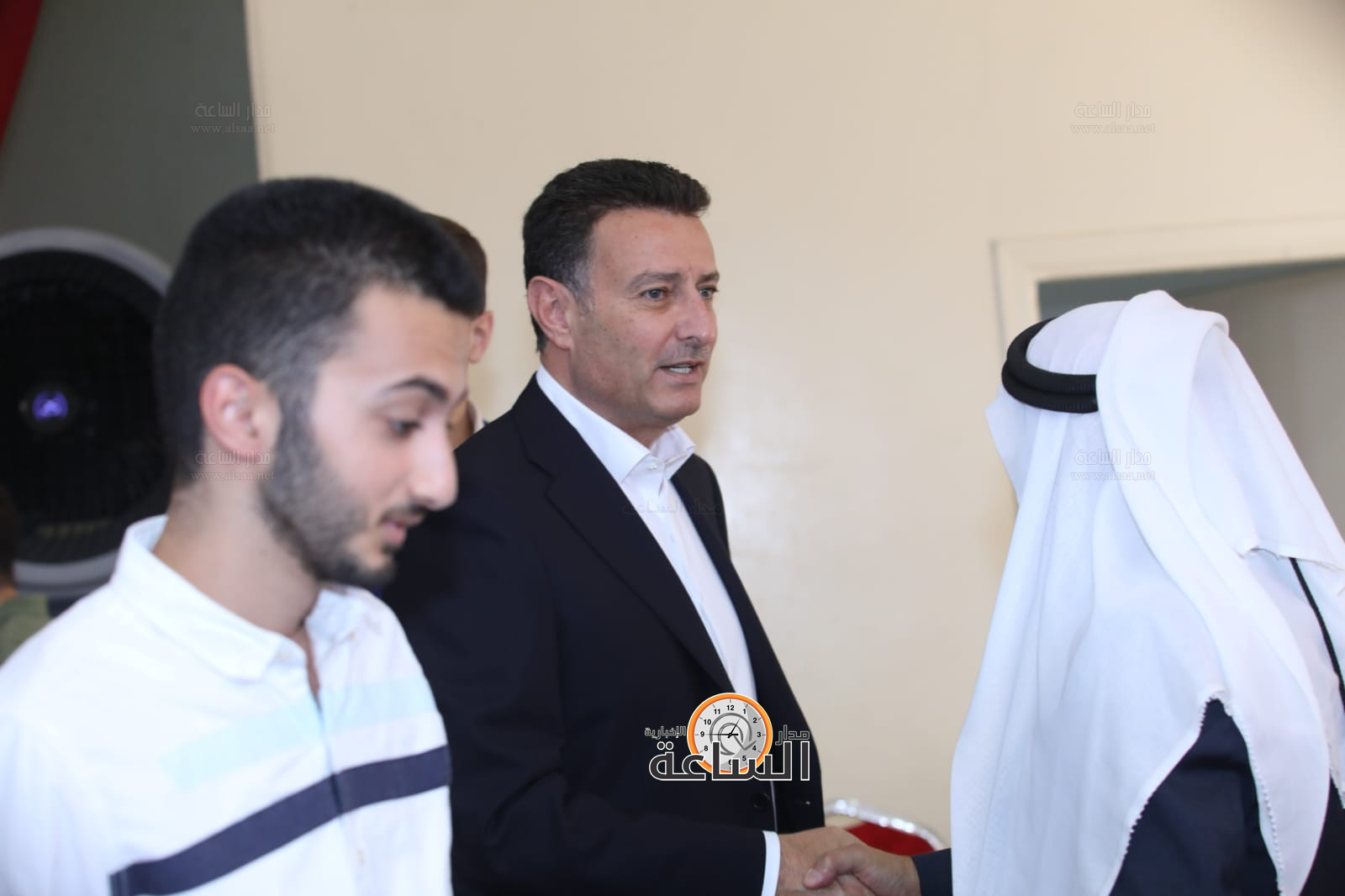 Madar Al-Saa Images 0.5611183955932939