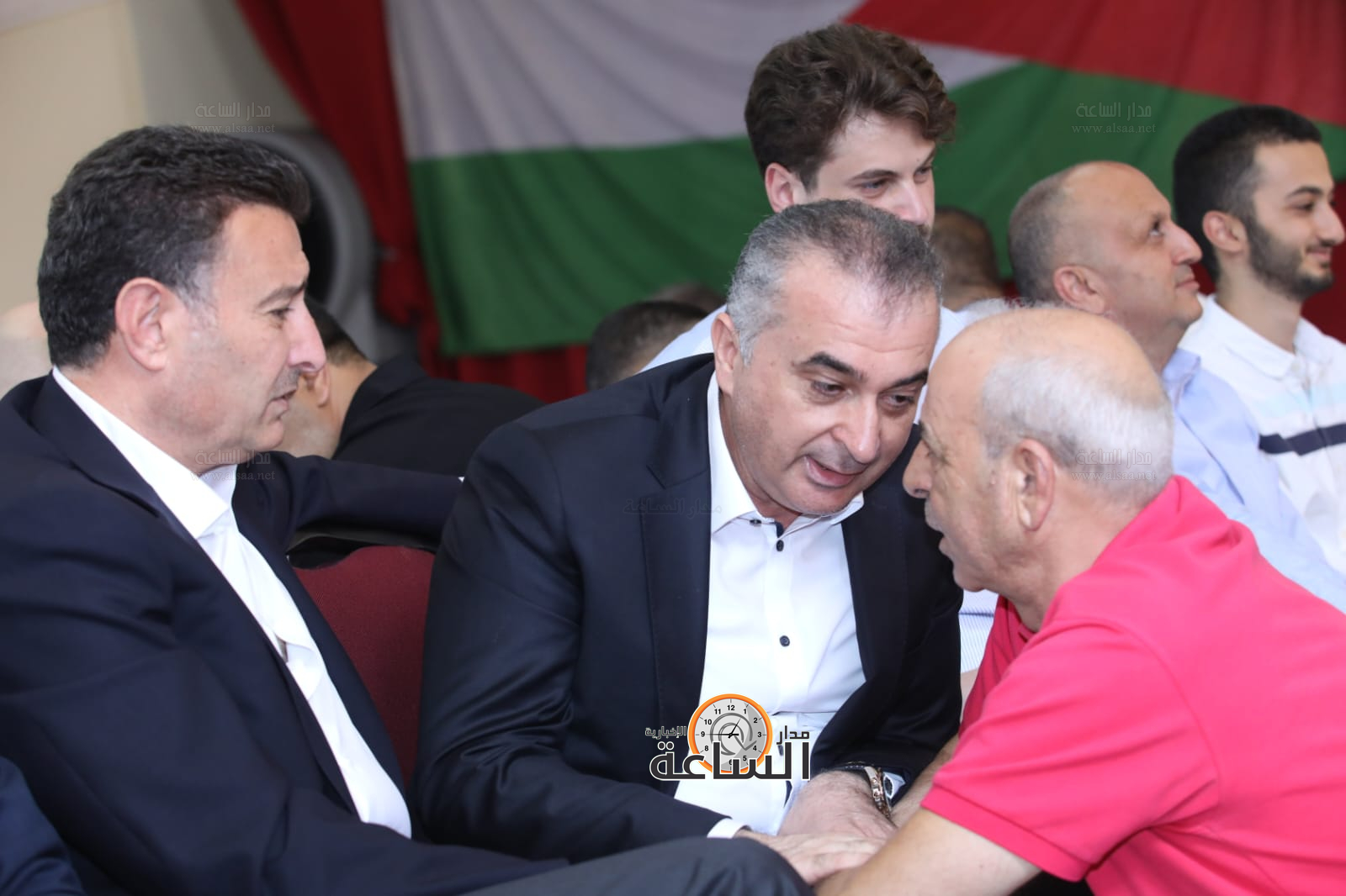 Madar Al-Saa Images 0.46031464950980316