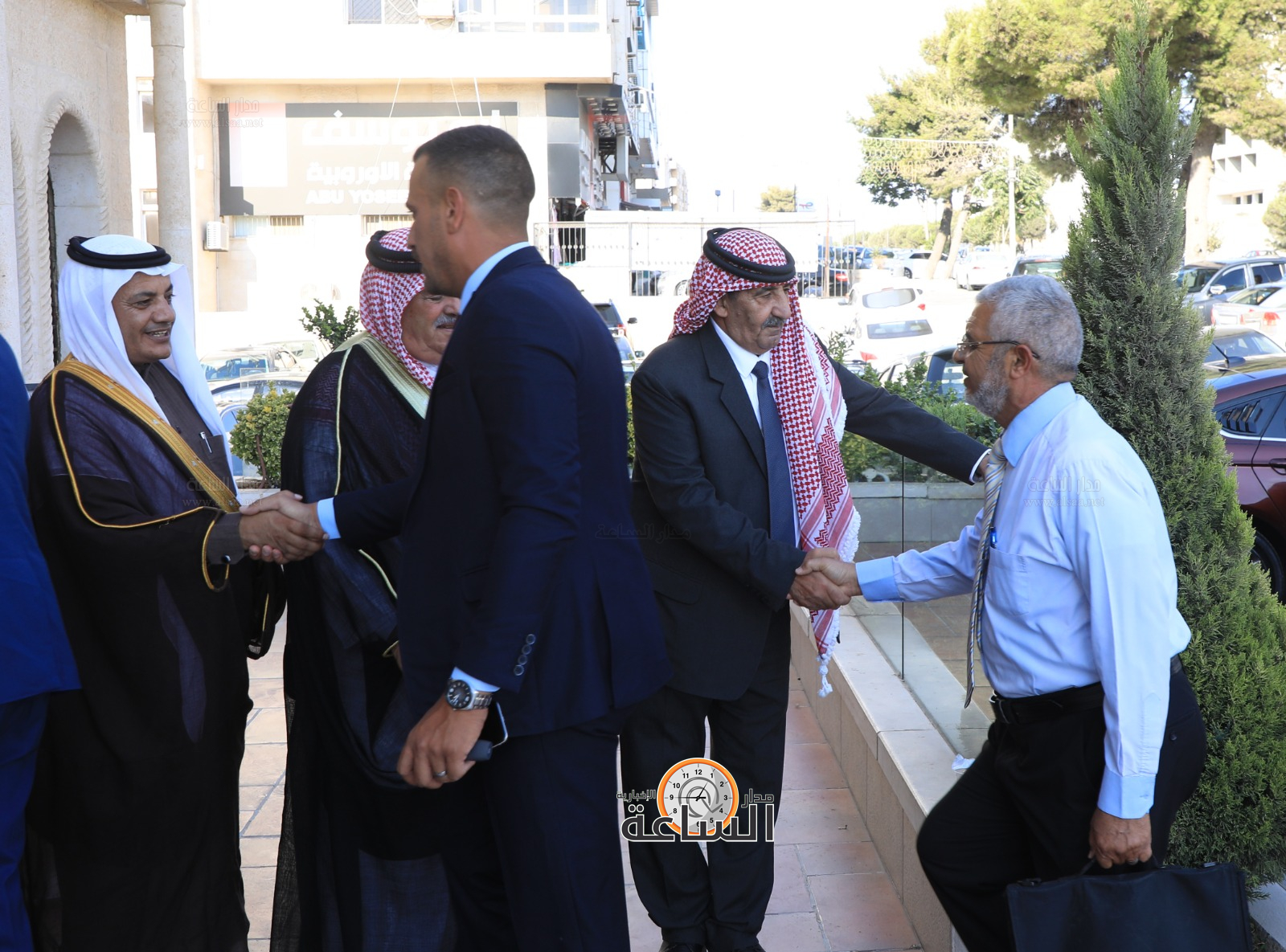 Madar Al-Saa Images 0.7180181881740086