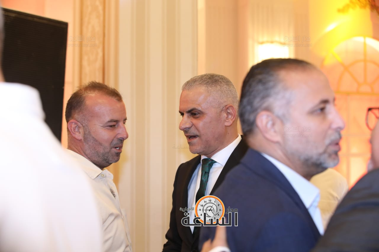 Madar Al-Saa Images 0.3084218094512359