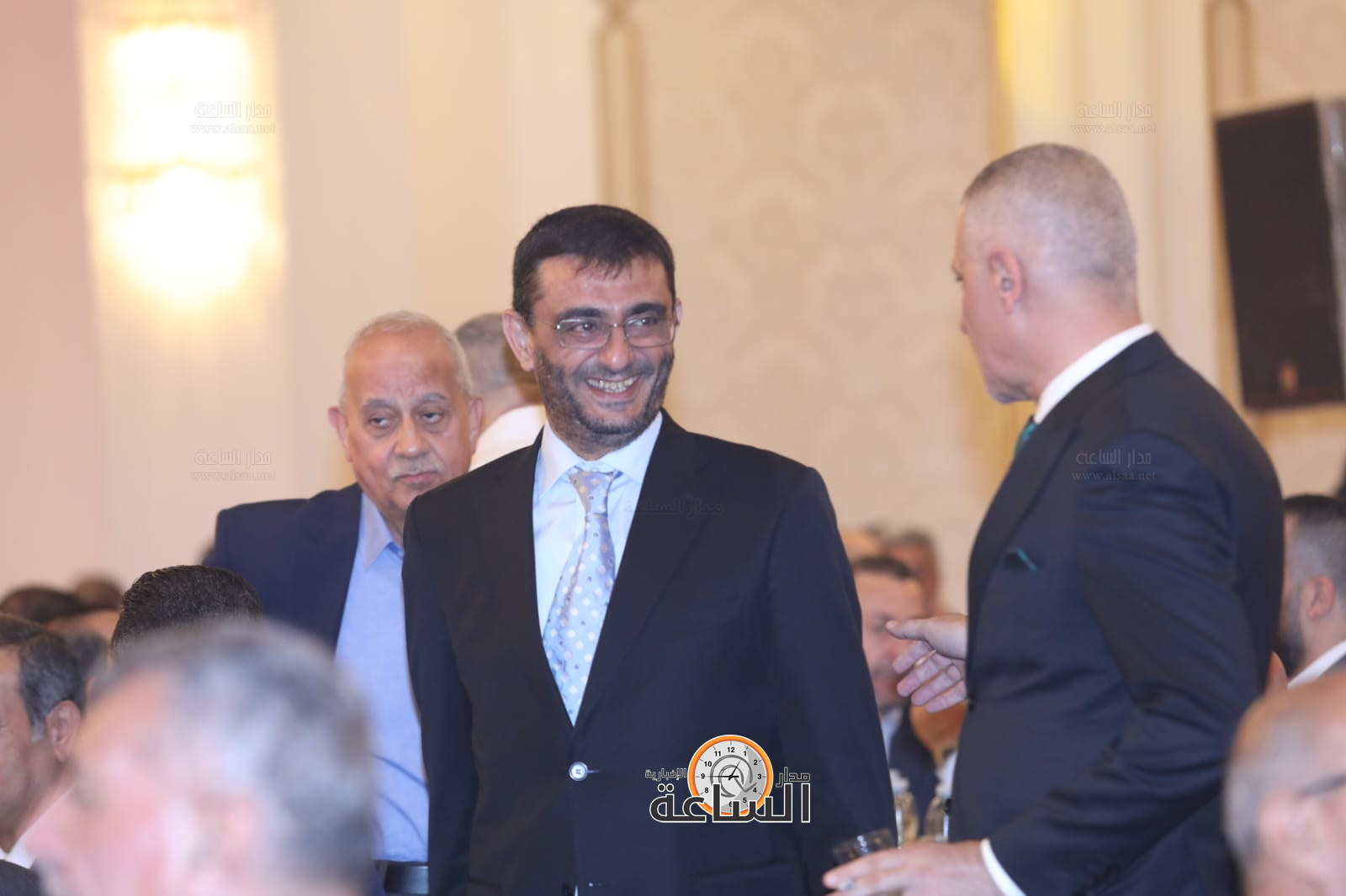 Madar Al-Saa Images 0.4443249311329476