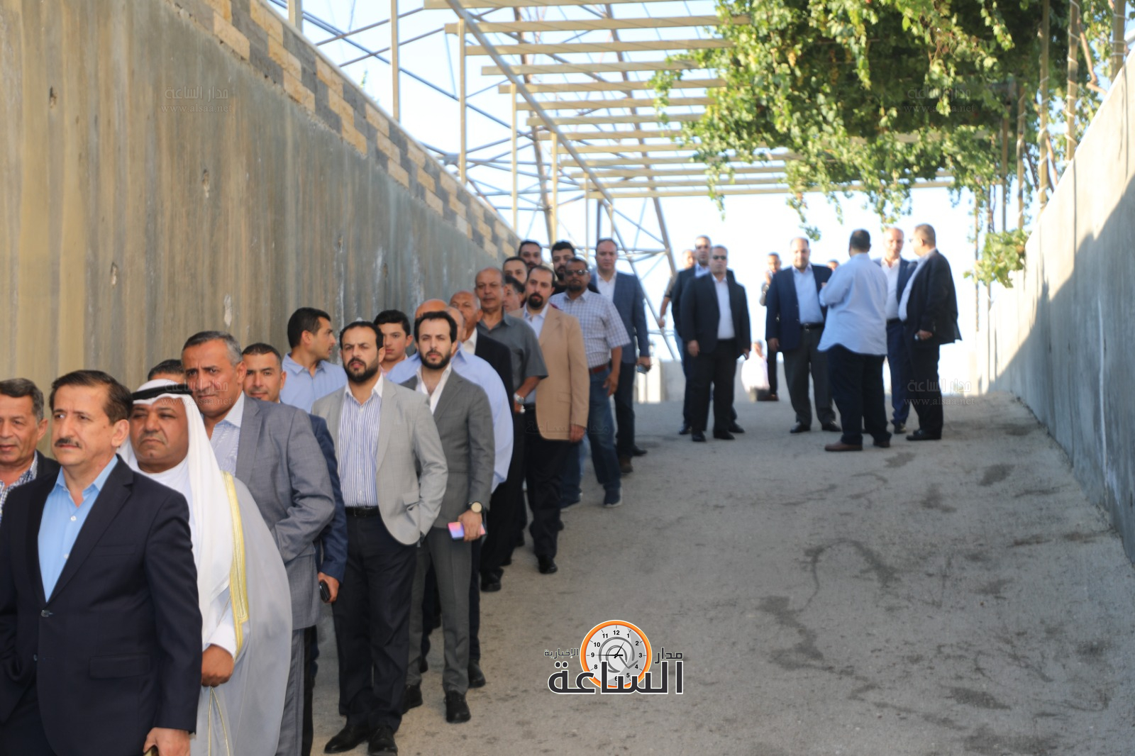 Madar Al-Saa Images 0.4936534544262261