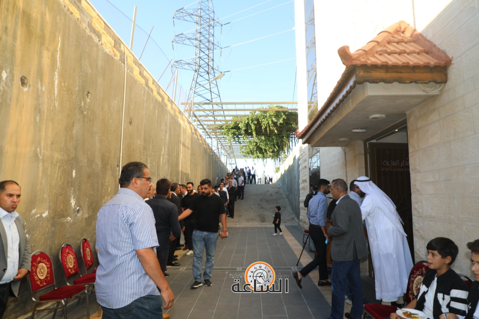 Madar Al-Saa Images 0.44022728608175377