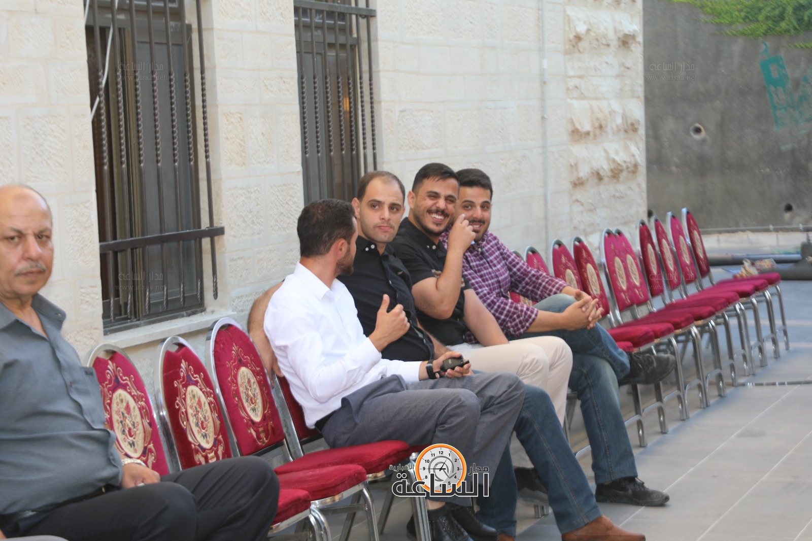 Madar Al-Saa Images 0.1439722524745315