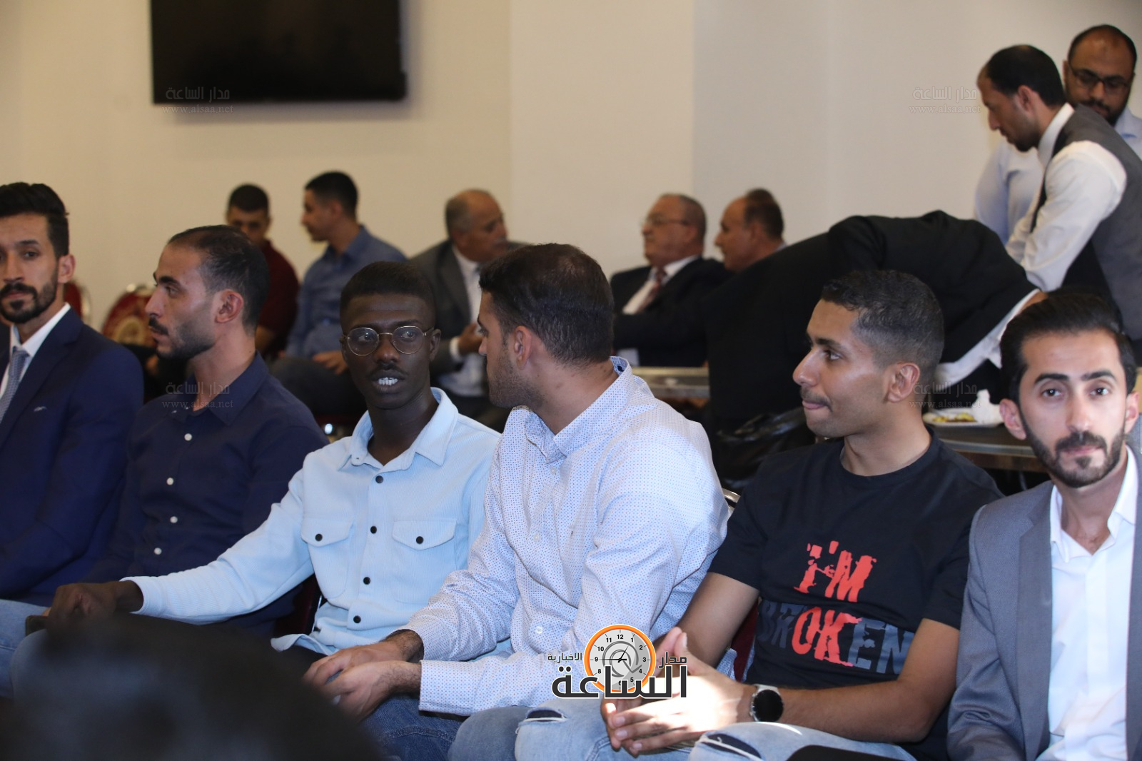 Madar Al-Saa Images 0.19942206060792622