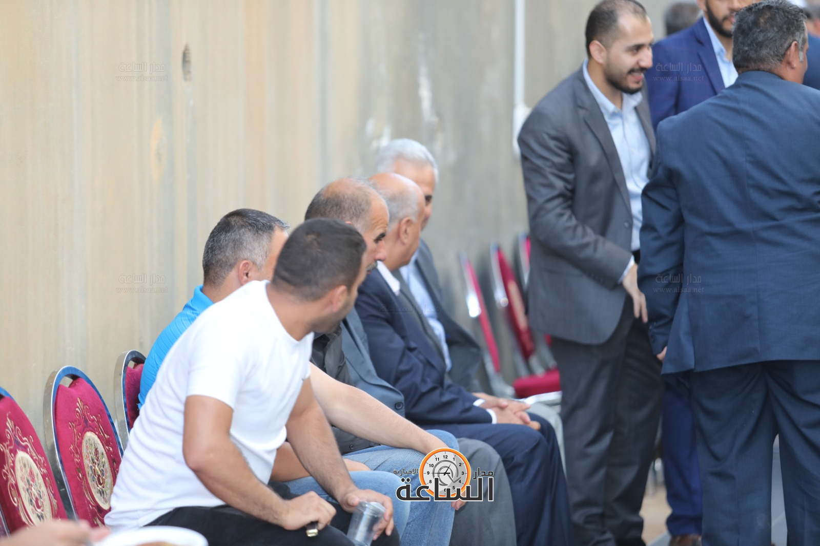 Madar Al-Saa Images 0.17215138953737852