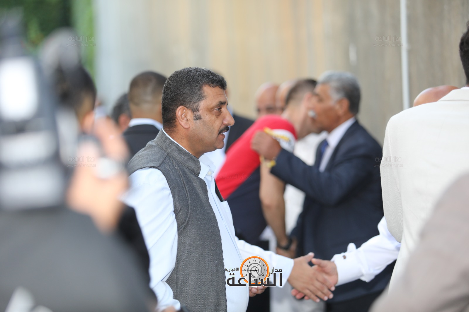 Madar Al-Saa Images 0.6004834249516073