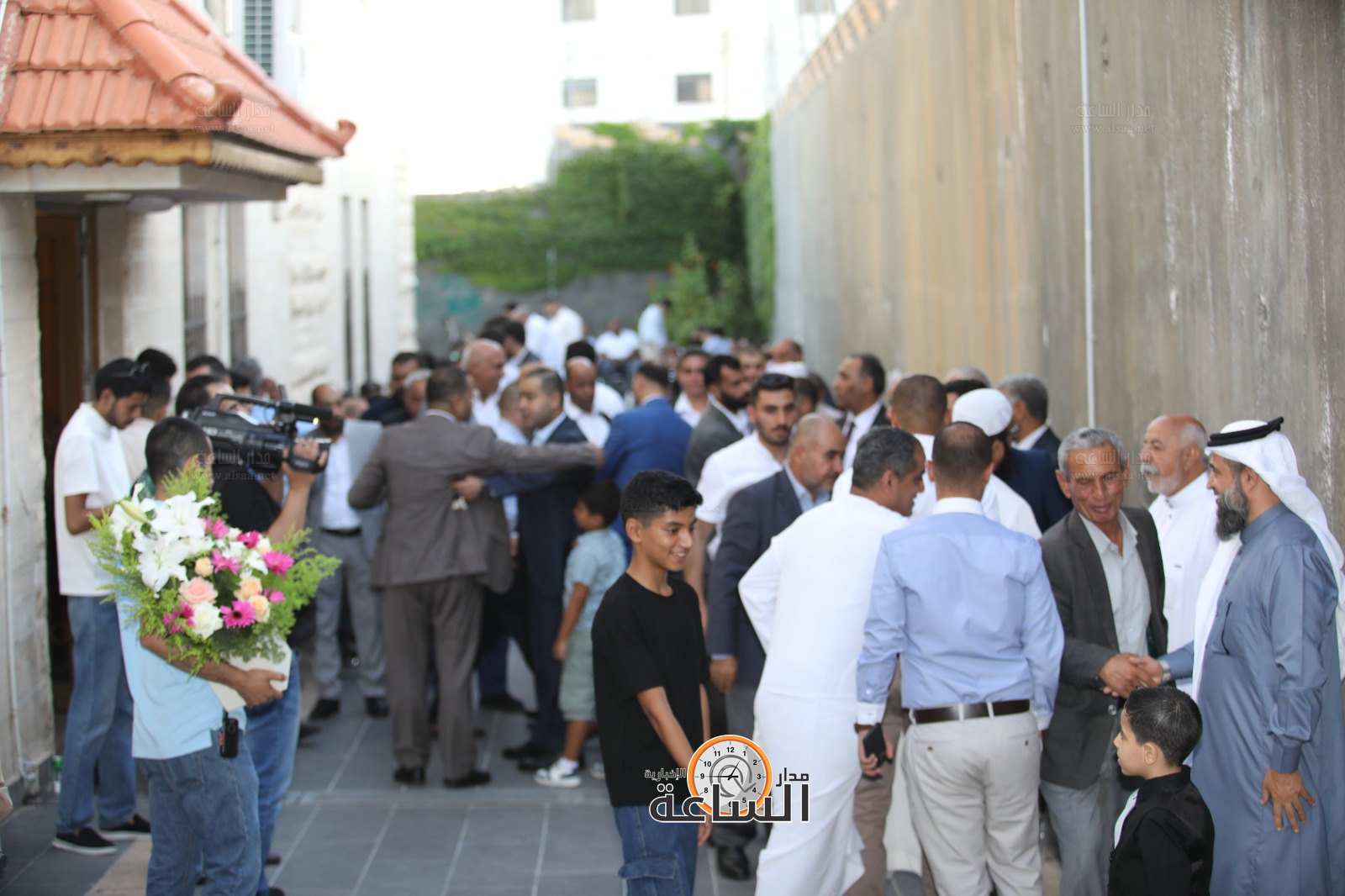 Madar Al-Saa Images 0.37054234127376584