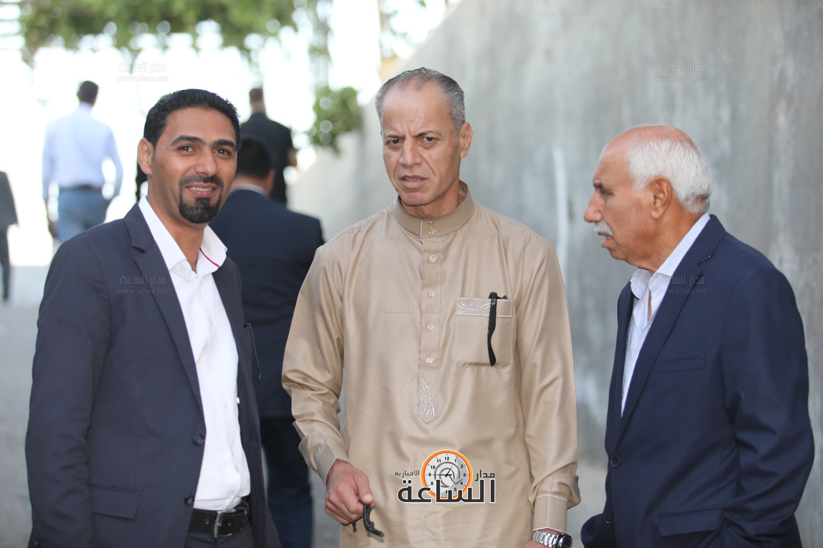 Madar Al-Saa Images 0.353118403783792