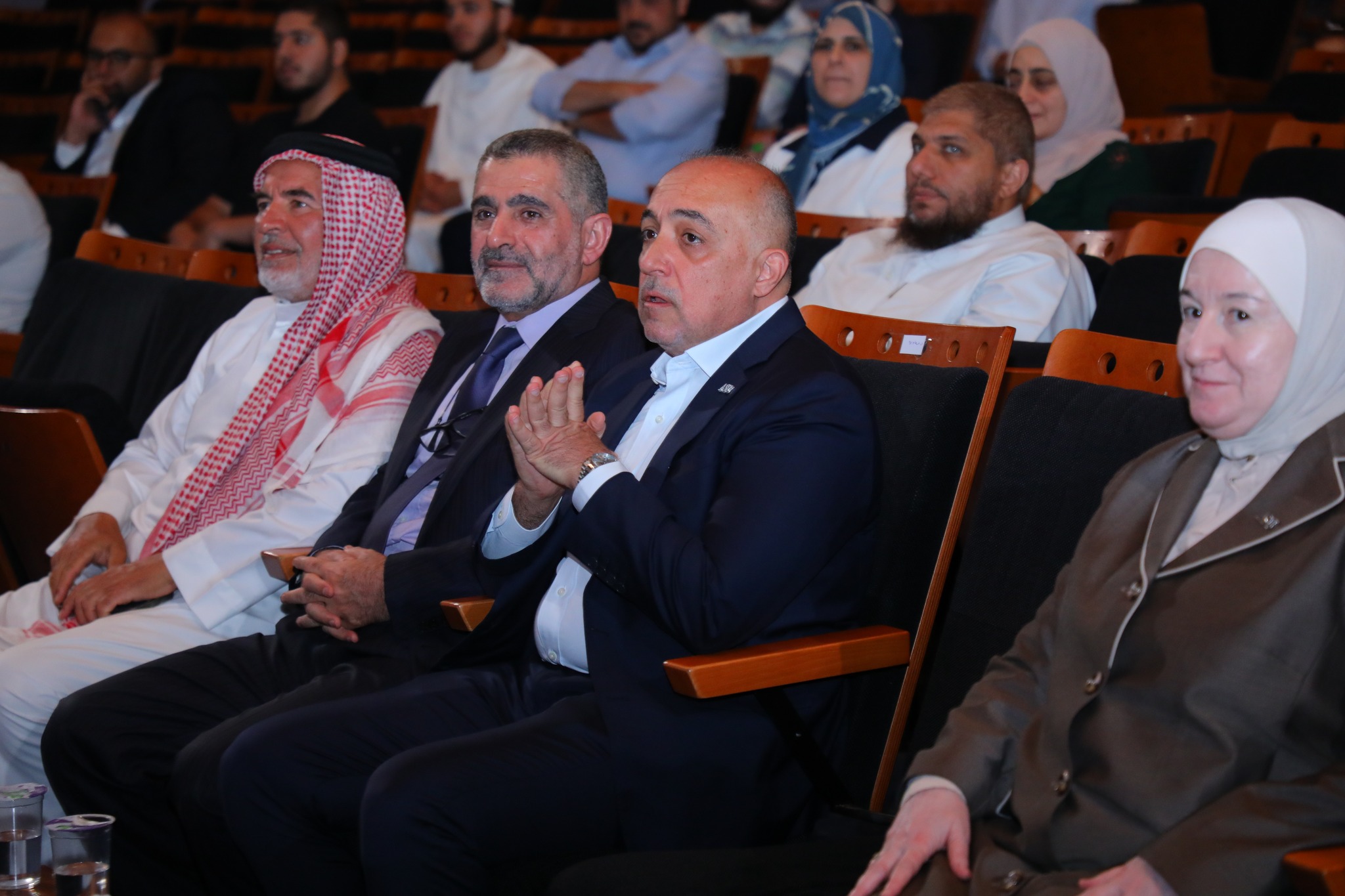 Madar Al-Saa Images 0.04480262380526723