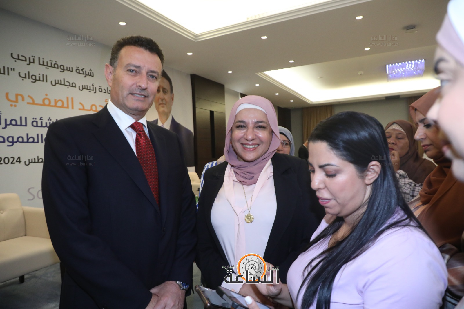 Madar Al-Saa Images 0.26084890535909455