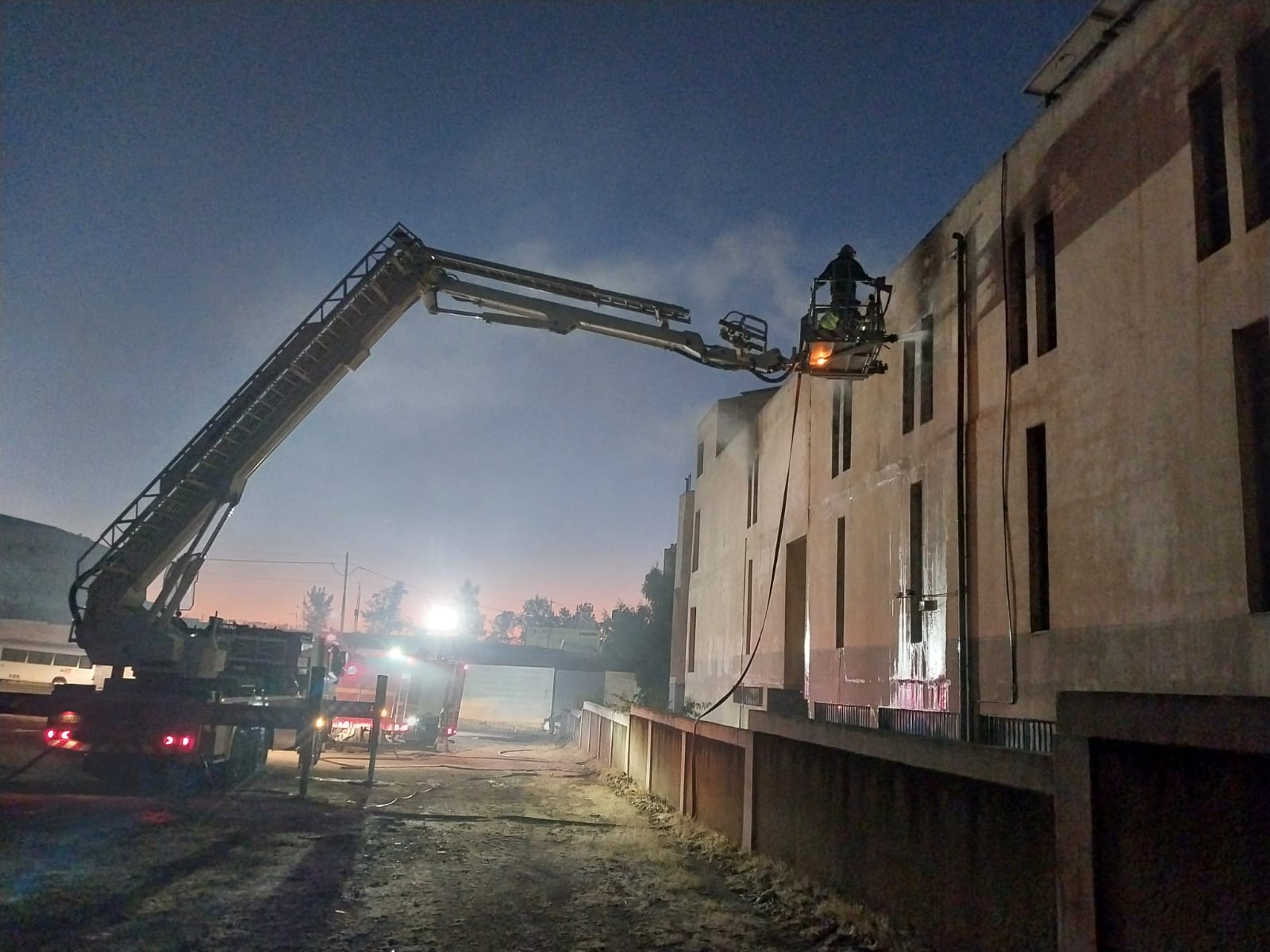 Madar Al-Saa Images 0.9719425470505116