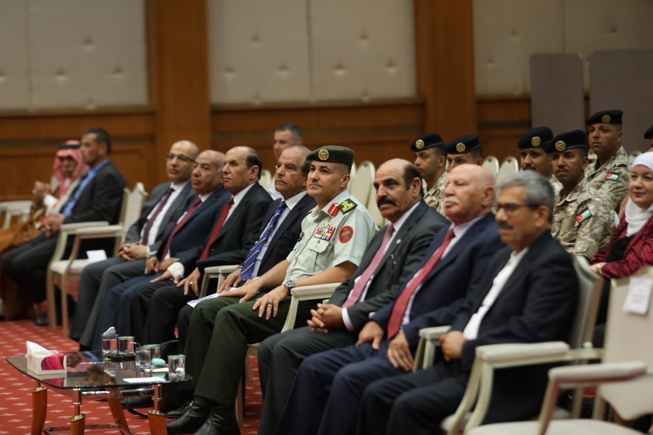 Madar Al-Saa Images 0.44452208520313774