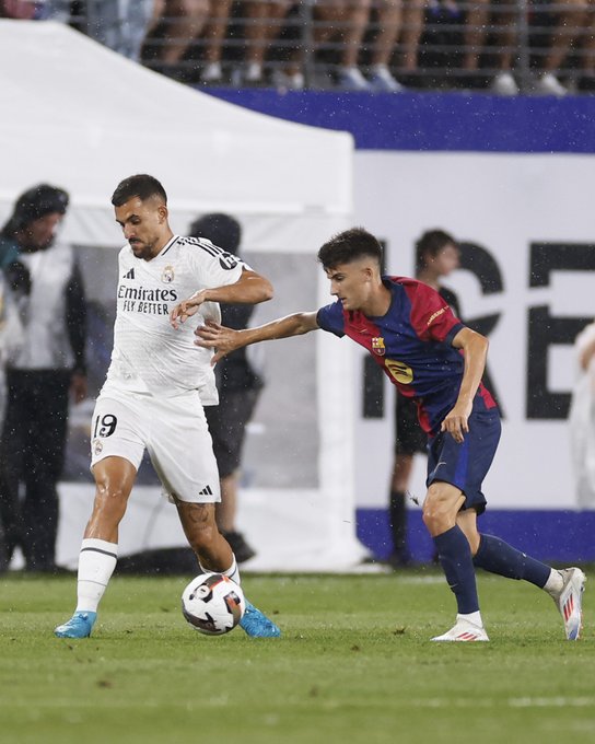 Madar Al-Saa Images 0.013015480346553865