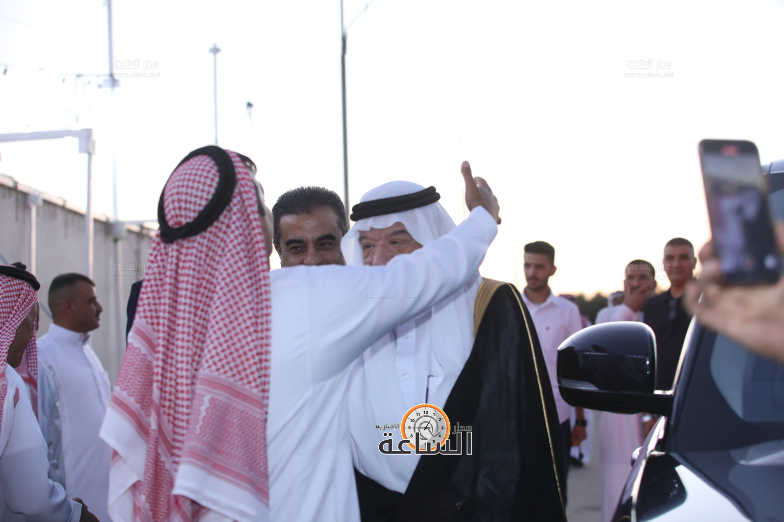 Madar Al-Saa Images 0.4484400096645589