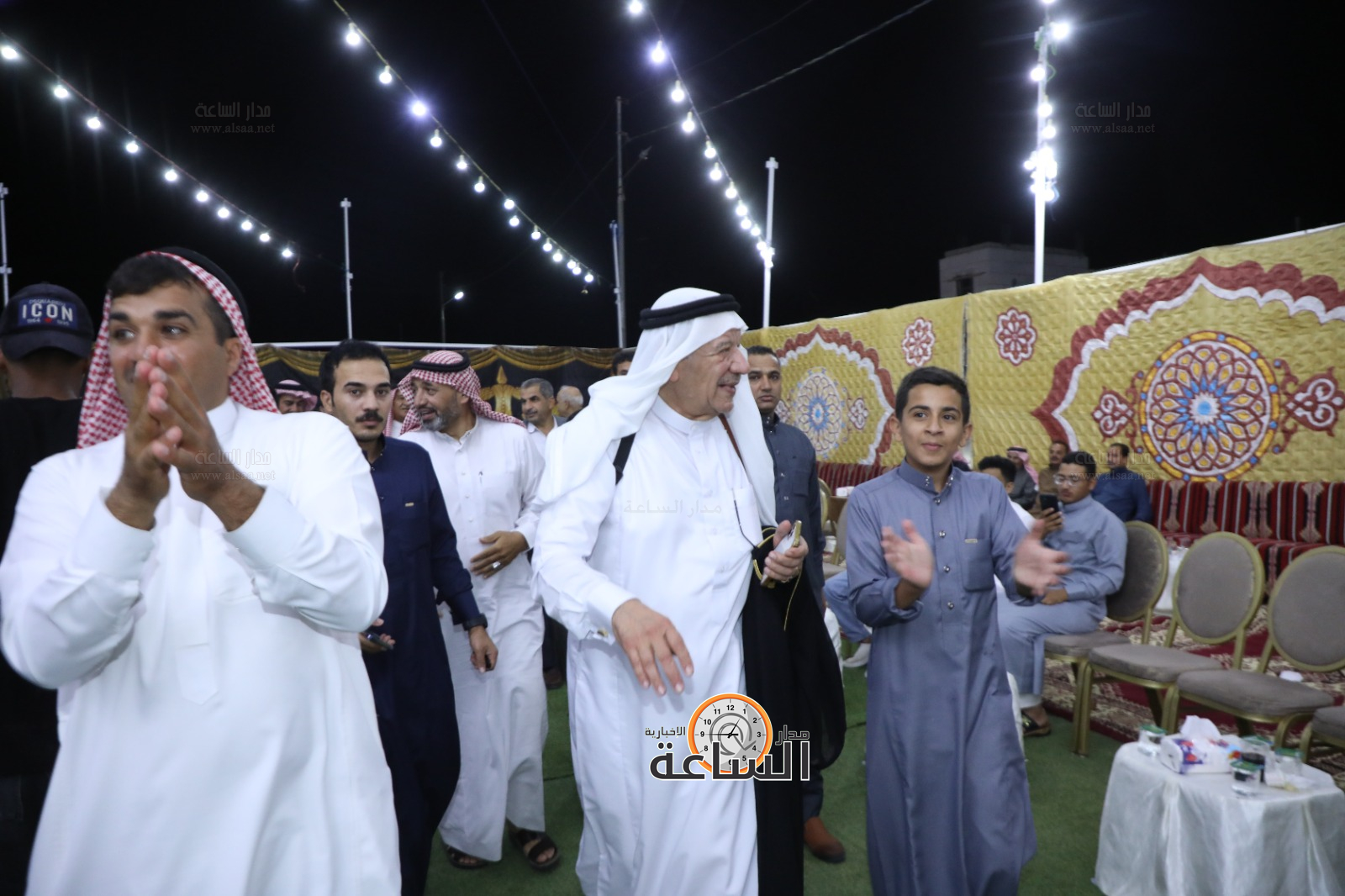 Madar Al-Saa Images 0.7770605981456358