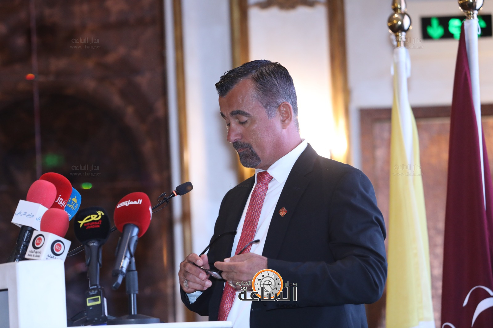 Madar Al-Saa Images 0.7502918136434993