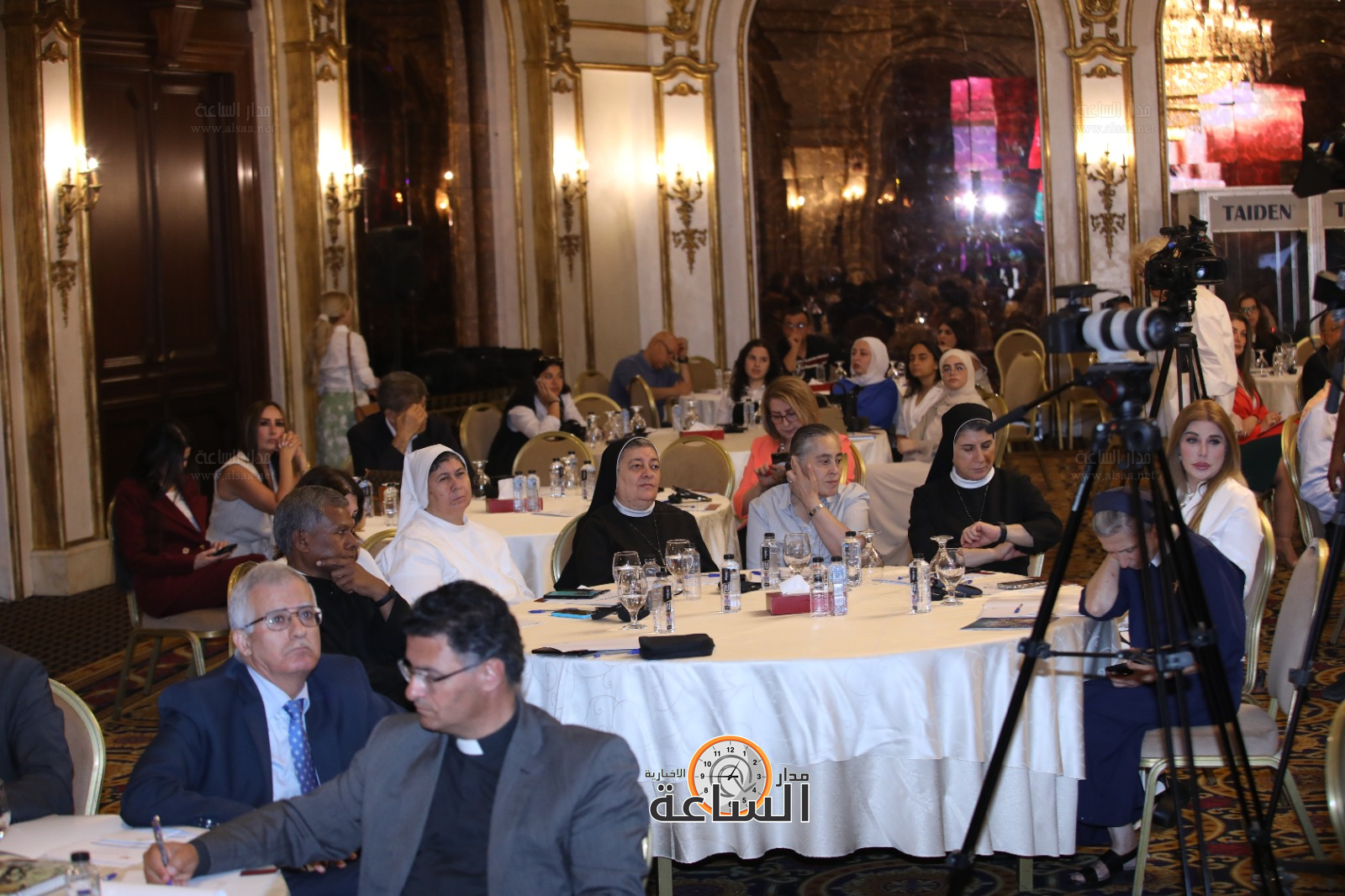 Madar Al-Saa Images 0.22774950064737398