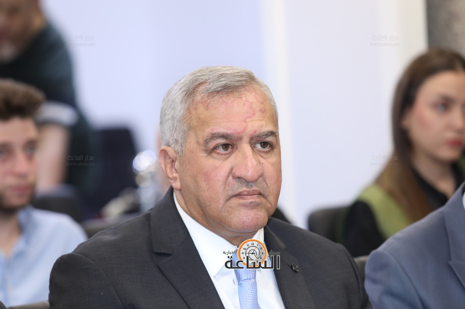 Madar Al-Saa Images 0.3231479606571277