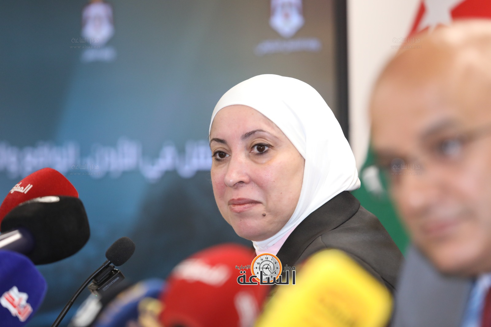 Madar Al-Saa Images 0.13770348249973252