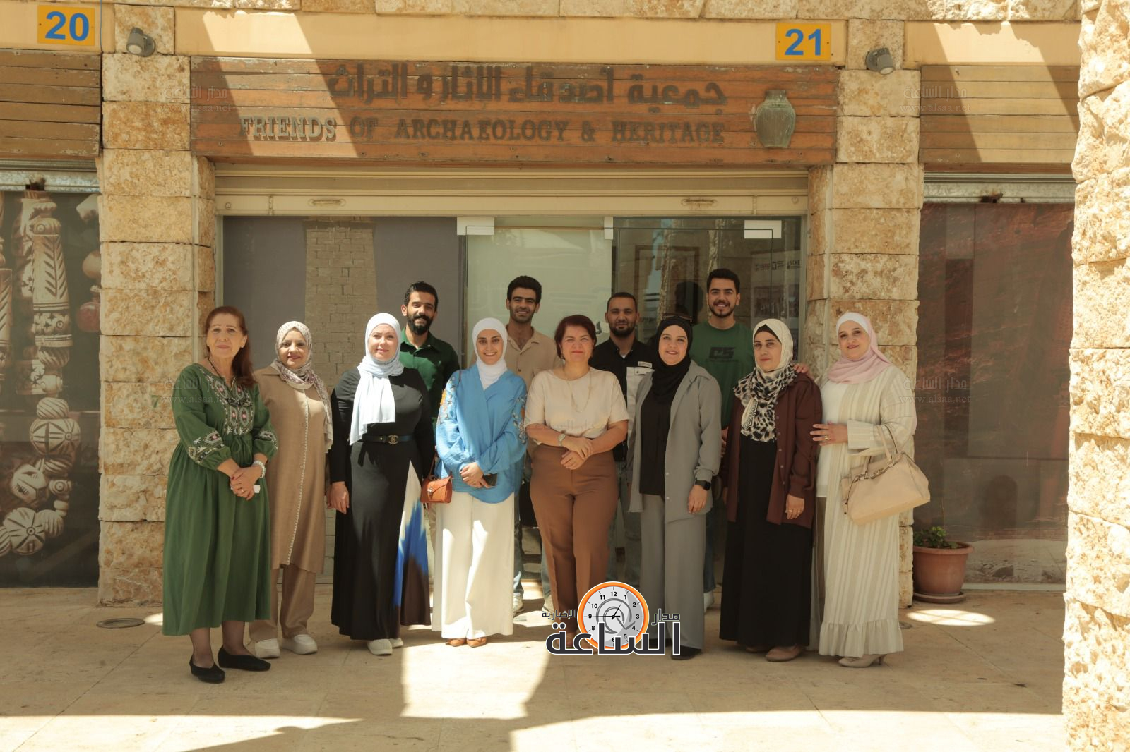 Madar Al-Saa Images 0.18319119281360252