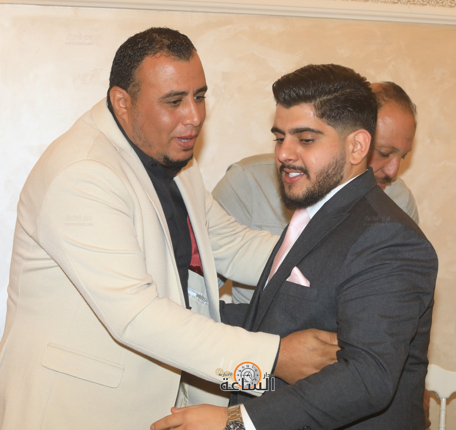 Madar Al-Saa Images 0.1556503412839345